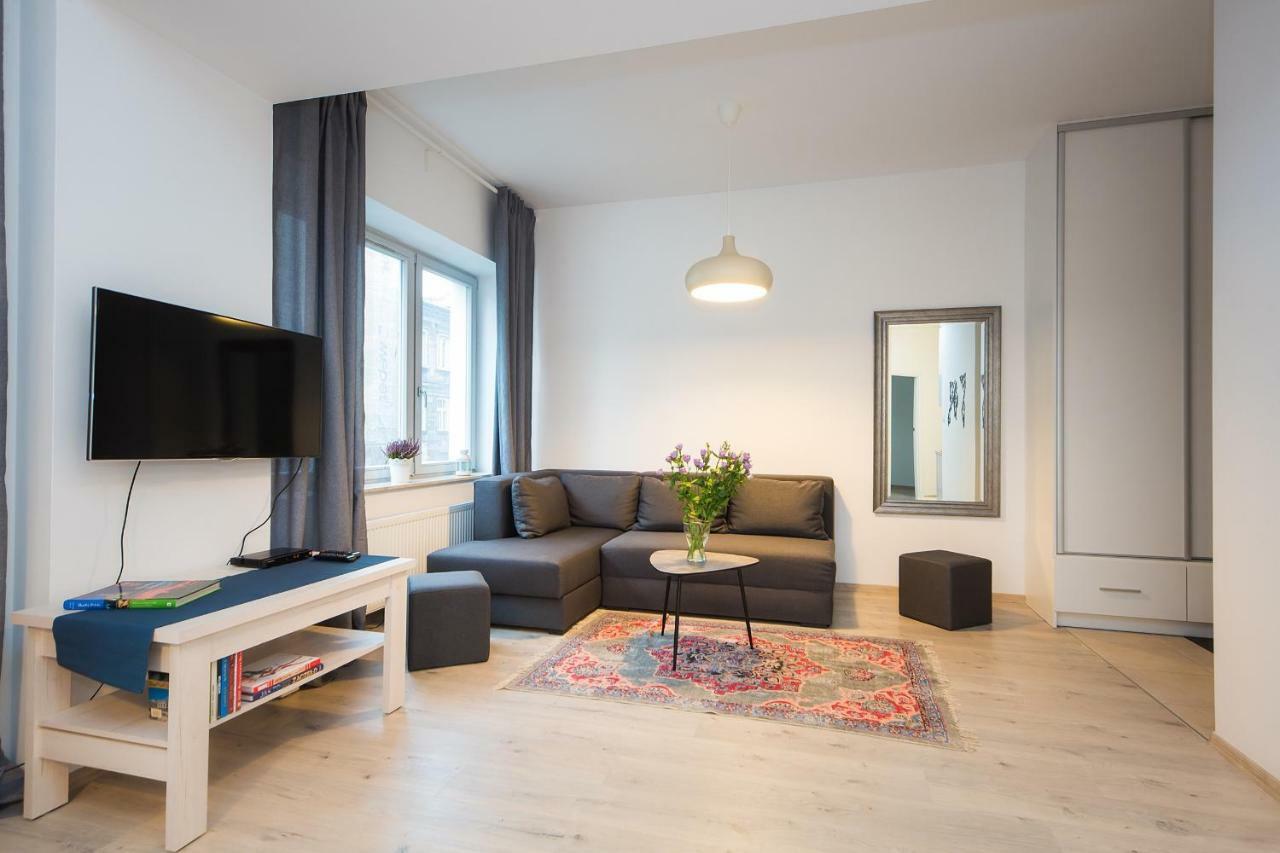 Shortstaypoland Srodkowa Apartment